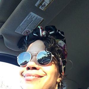 Meet your Posher, Monique